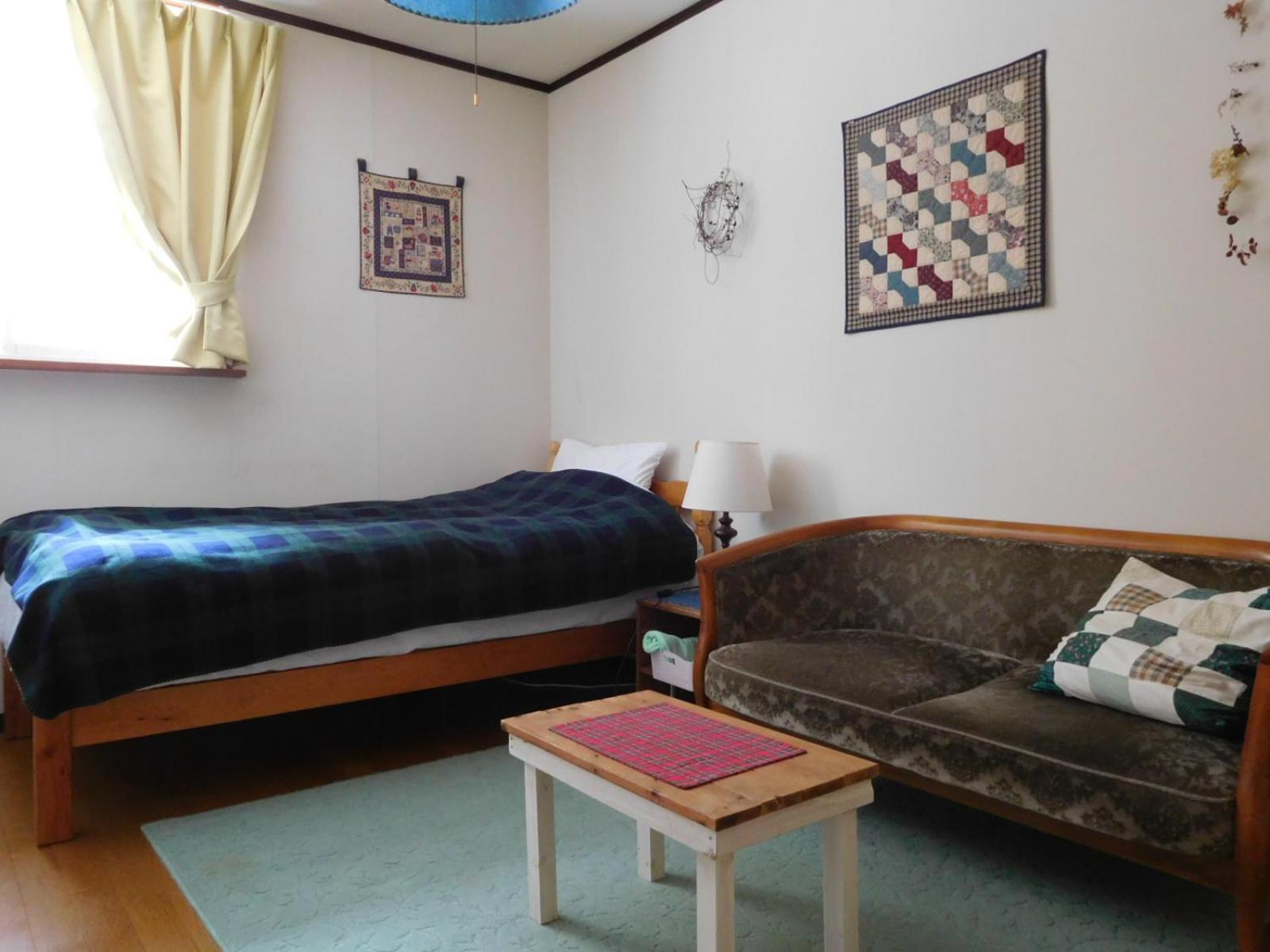 Country Lodge Farmstay Hakuba Extérieur photo