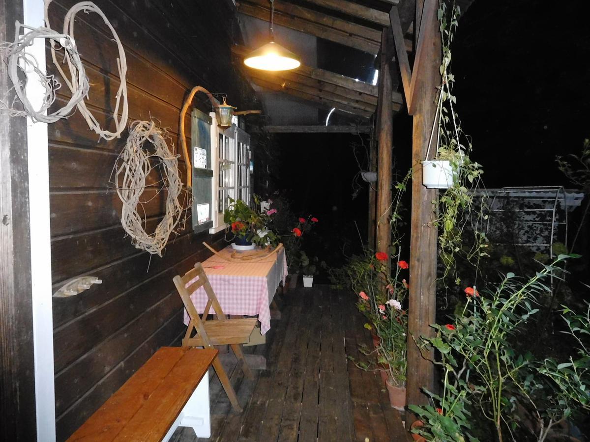 Country Lodge Farmstay Hakuba Extérieur photo